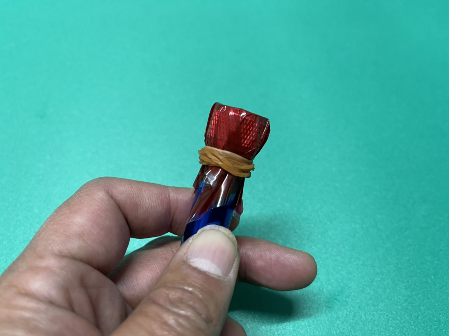自作で出来る盗撮カメラ発見方法2